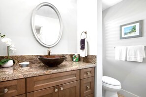 Doccia, asciugacapelli, asciugamani