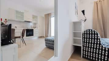 1 bedroom, iron/ironing board, free WiFi, bed sheets
