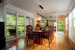 Dining - TreeTops | Architectural Gem • Hot Tub • 2 Kitchns (Gainesville)