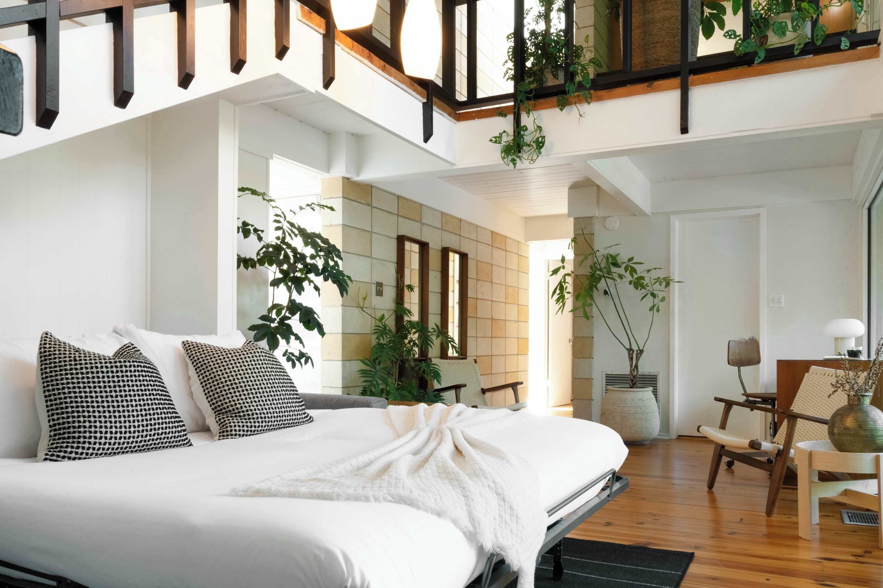 4 soveværelser, skrivebord, strygejern/strygebræt, weekendseng