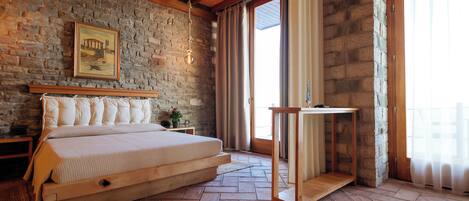 Deluxe Suite, Balcony, Sea View