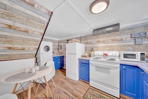 Fridge, microwave, coffee/tea maker, toaster