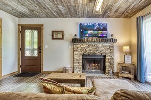 Smart TV, fireplace, video games