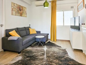 TV - One bedroom apartment central Fuengirola (Fuengirola)