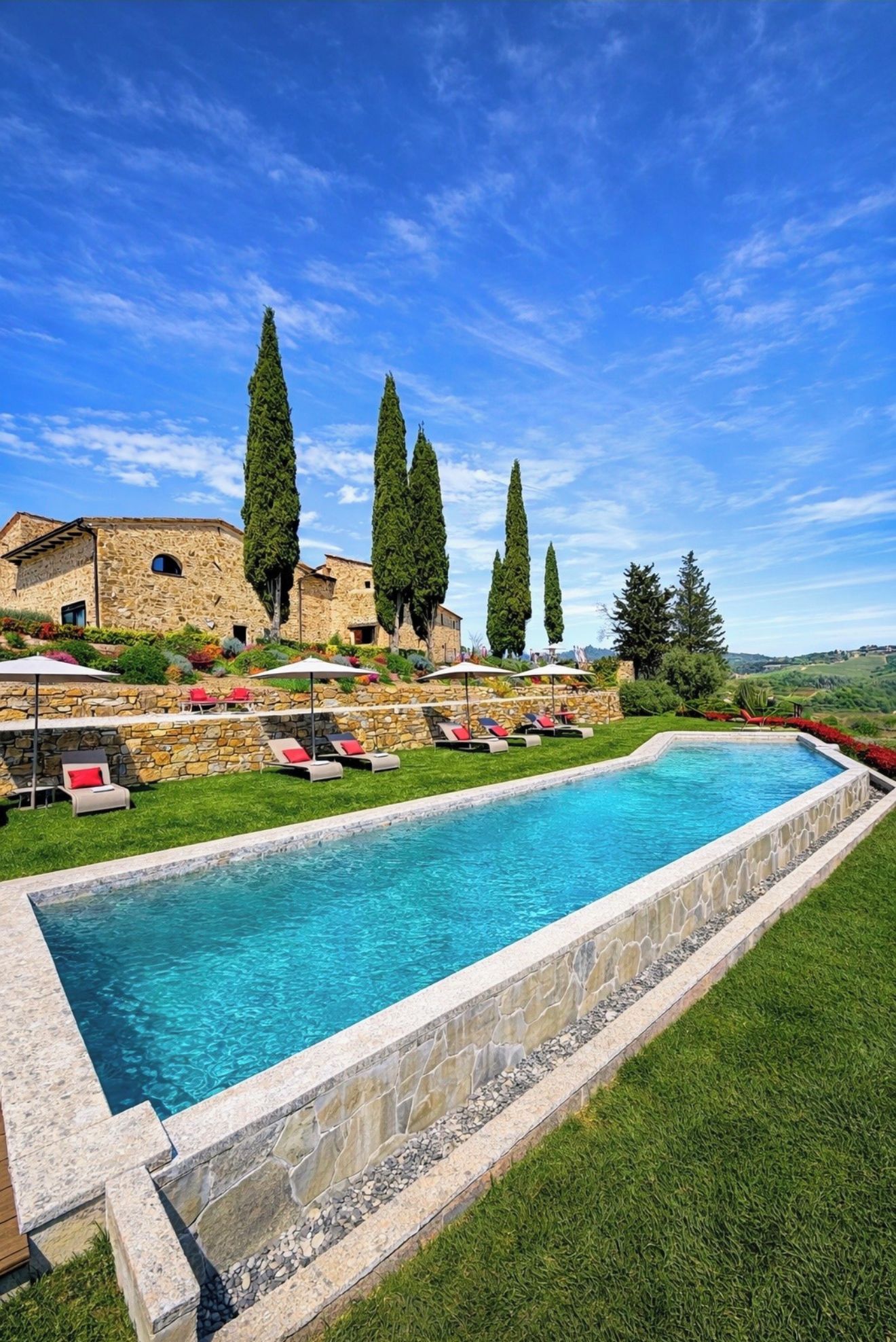 Infinity-pool