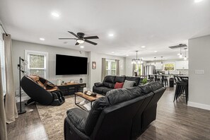 Smart TV, offices