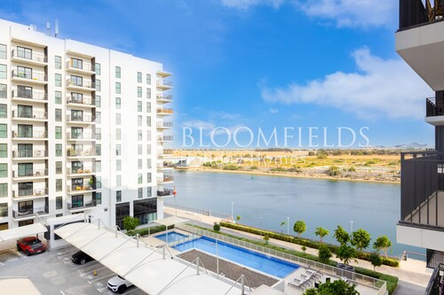 Bloomfields BlueWave STU Water's Edge