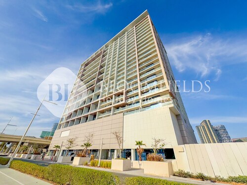 Bloomfields STU In Al Maryah Island Escape