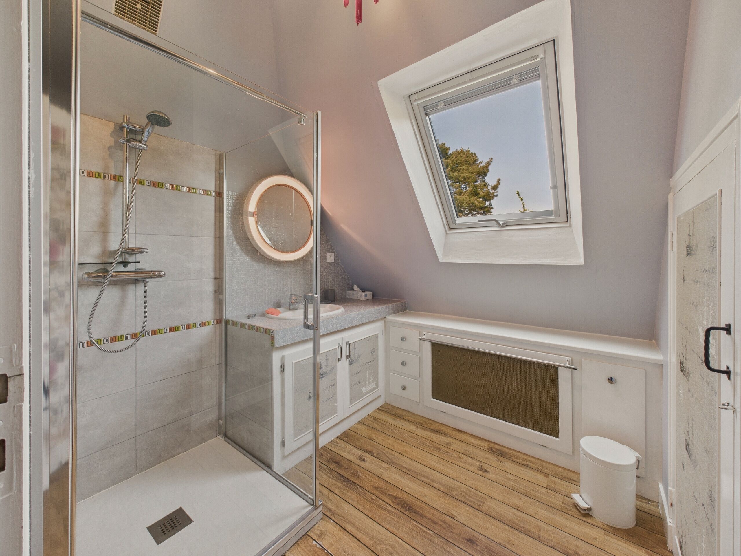 Een douche, een haardroger