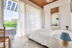 4 bedrooms, free WiFi