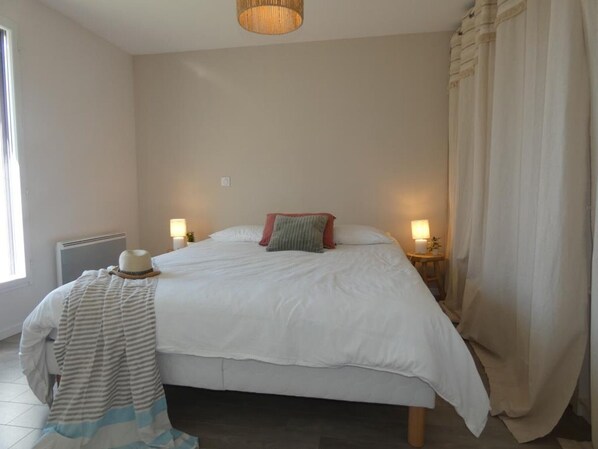 4 chambres, lit de bébé portatif, Wi-Fi