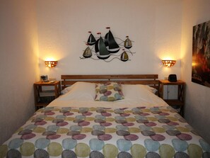 2 bedrooms, free WiFi, bed sheets