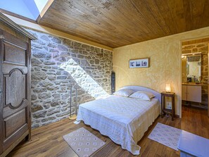 5 quartos, Wi-Fi de cortesia