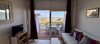 Acogedor apartamento de 2 piezas frente al mar