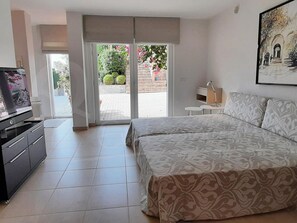 4 soverom, wi-fi (inkludert) og sengetøy