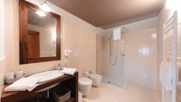 Superior-Doppelzimmer (Regia) | Badezimmer