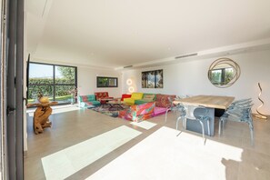 Interior - Adorable property with high-end interior for 10 people (Roquebrune-sur-Argens)