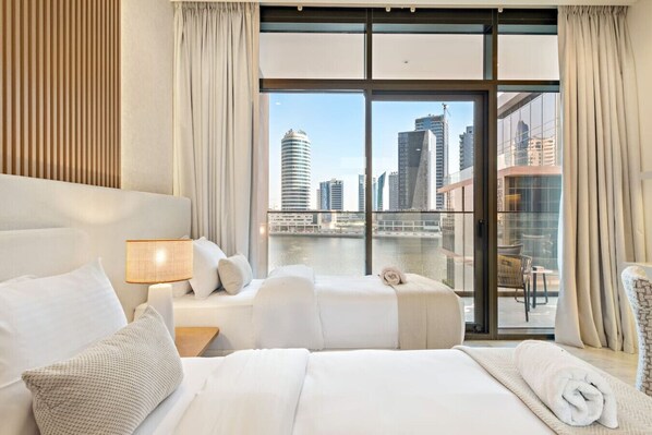 2 Schlafzimmer, Schreibtisch, Bügeleisen/Bügelbrett, WLAN