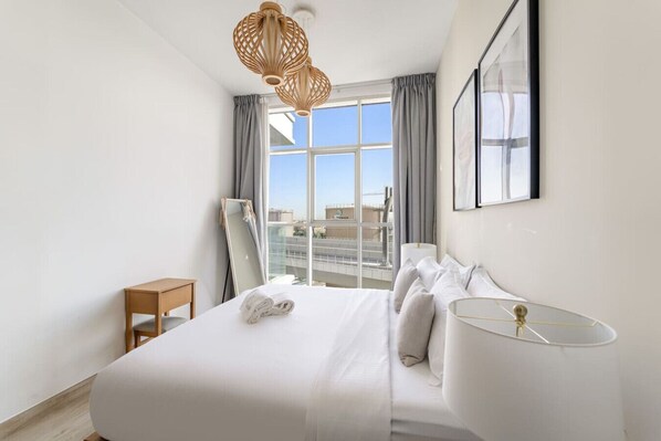 1 slaapkamer, een strijkplank/strijkijzer, wifi, beddengoed