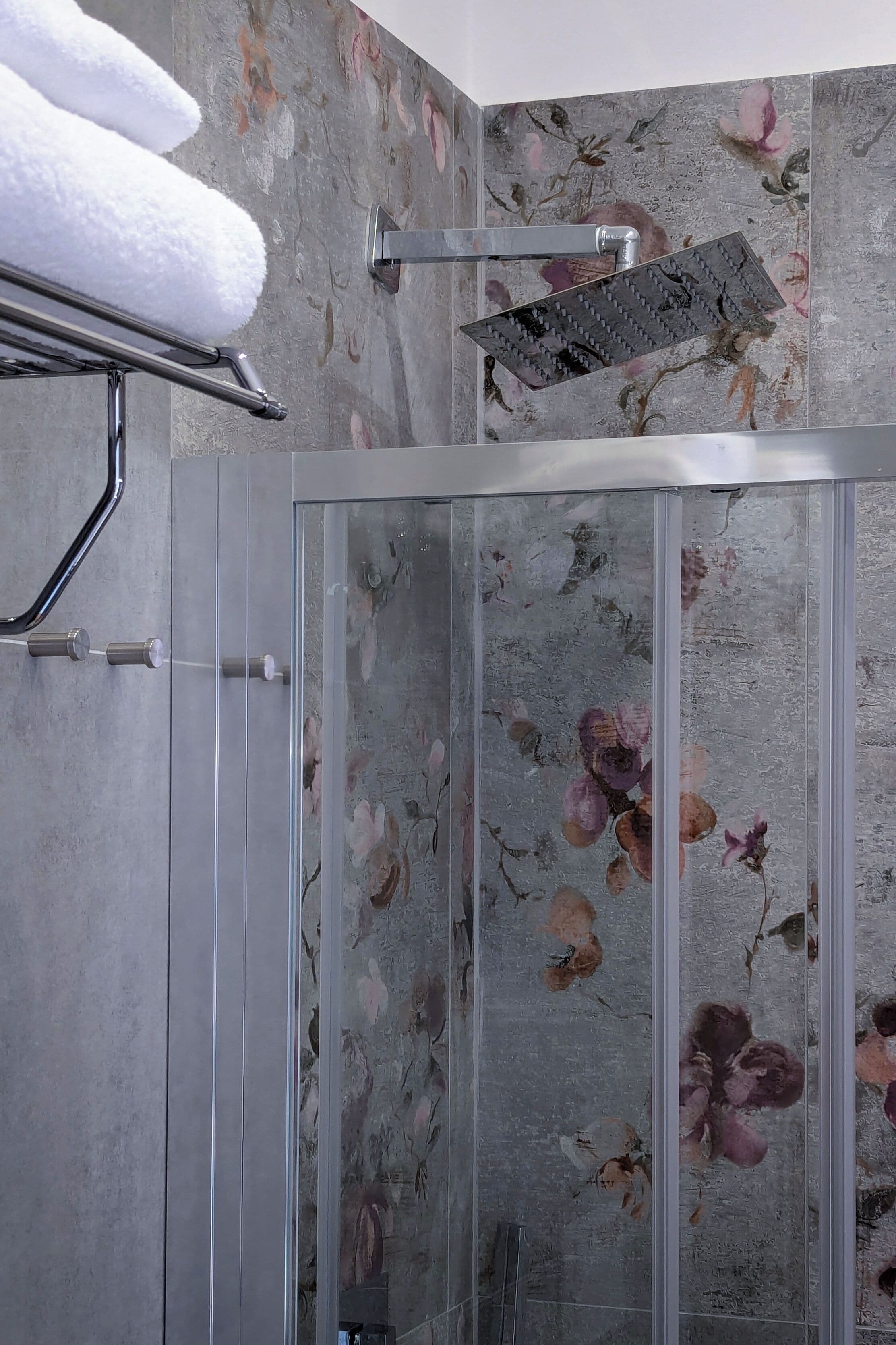 Foto - Incoming Roof Bovio