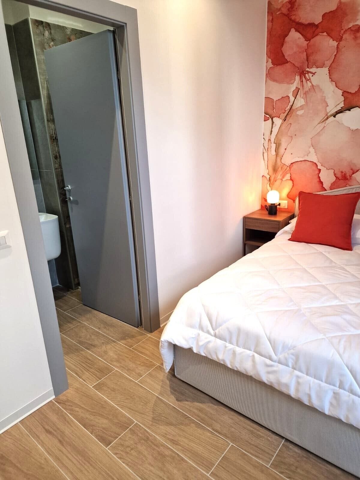 Foto - Incoming Roof Bovio