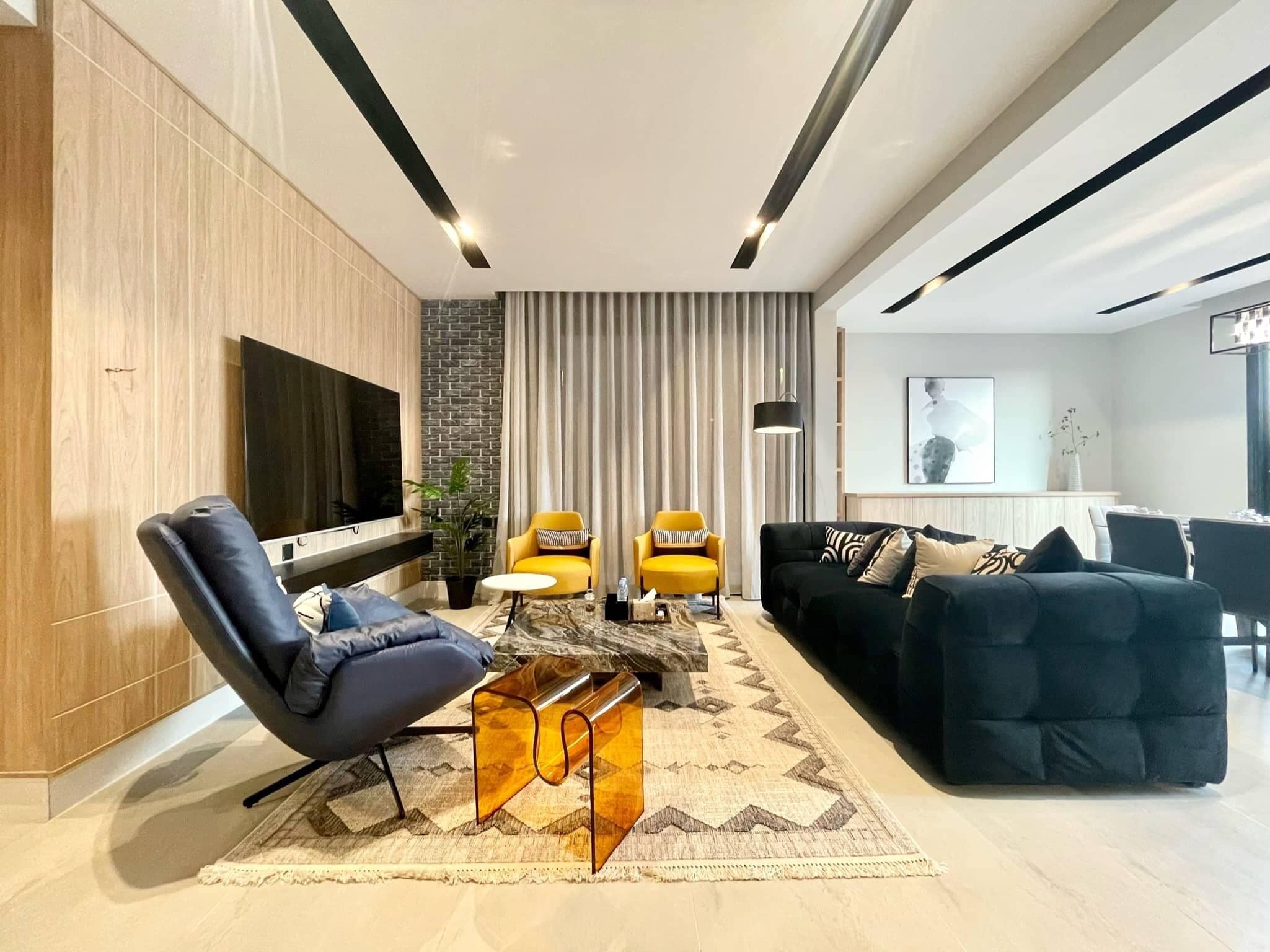 Luxury Apartment, 2 Bedrooms, Terrace | Living area