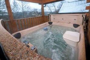 Baignoire à remous extérieure