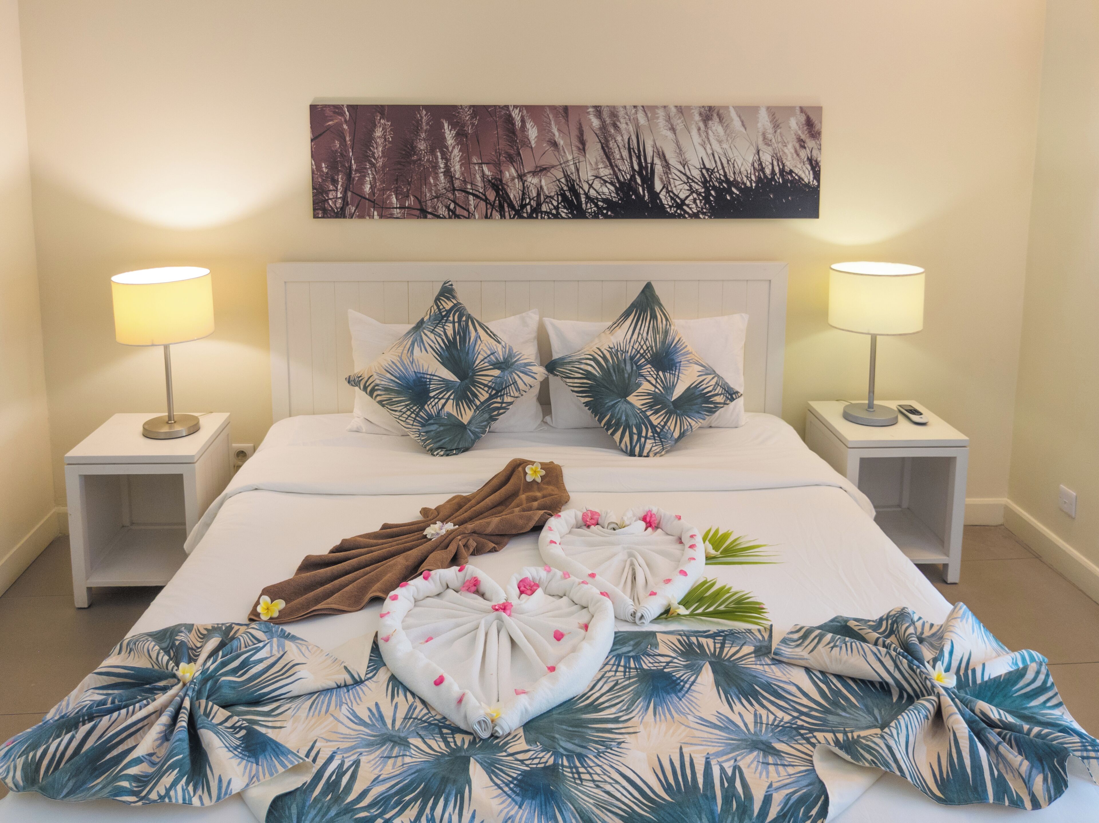 Minibar, lits bébé (gratuits), Wi-Fi gratuit, draps fournis