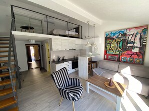 Design Studio Suite, 1 Queen Bed, Non Smoking, Sea View | Living area | 32-inch LED TV with cable channels, Netflix, streaming services - HOUSE 44 Apartments (Kotor)