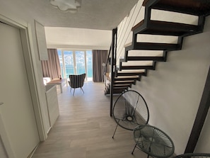 Design Studio Suite, 1 Queen Bed, Non Smoking, Sea View | Tempur-Pedic beds, laptop workspace, soundproofing, free WiFi - HOUSE 44 Apartments (Kotor)