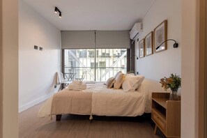 1 室のベッドルーム、アイロン / アイロン台、WiFi、ベッドシーツ