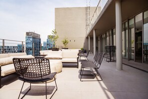 Terrace/patio - Enchanting 2D2B Apartment in Las Condes (Las Condes)