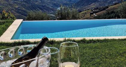 Luxury Douro Villa | Private pool, river views & BBQ Terrace