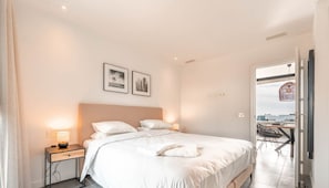 2 Schlafzimmer, Bügeleisen/Bügelbrett, Reisekinderbett, Bettwäsche