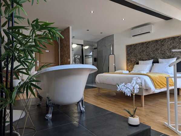 1 Schlafzimmer, Bügeleisen/Bügelbrett, Reisekinderbett, kostenloses WLAN