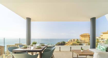 La Vista Mar Azul – Seaview Terrace with Pool | Fuengirola