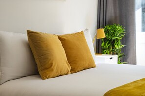 1 chambre, fer et planche à repasser, lit parapluie, Wi-Fi gratuit