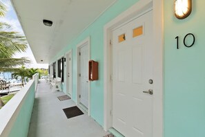 Exterior detail - Sailfish Suites 10 - Waterfront and Pet Friendly (Stuart)