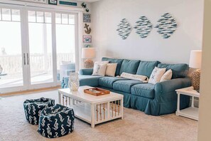 Fernseher, Kamin, Arbeitsbereiche