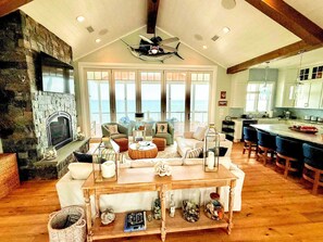 TV, fireplace, offices