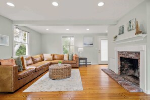 Immagine non classificata, 3 di 38, pulsante