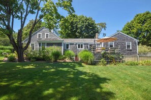 Exterior - Renovated Cozy Cabin 5 Min to Beach! (Barnstable)