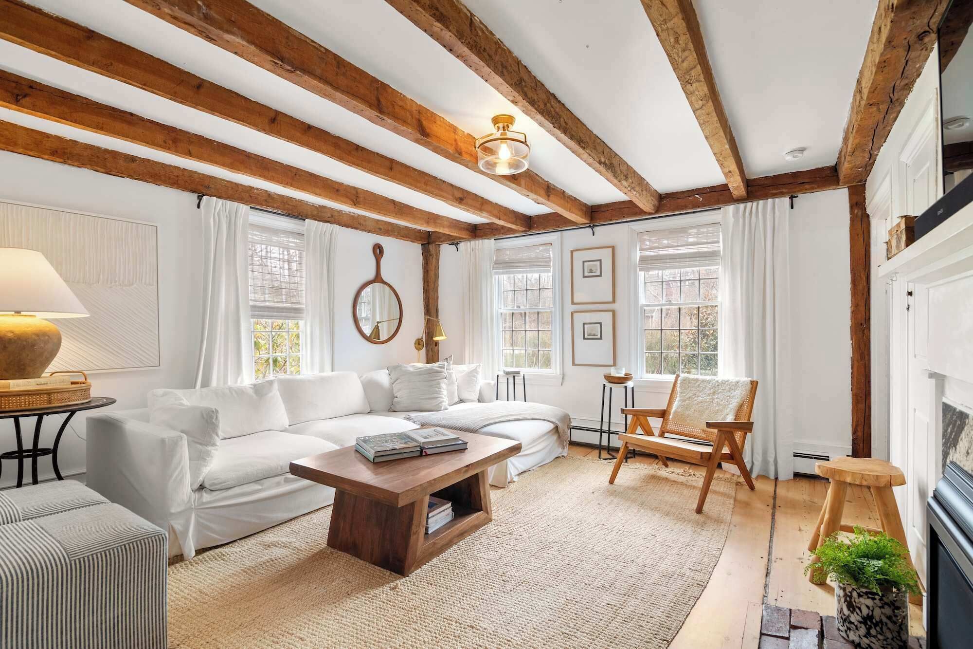 Télévision, espaces bureaux