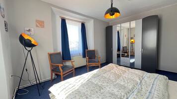 2 bedrooms, free WiFi, bed sheets