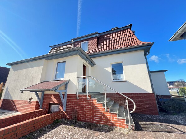 Exterior - Spacious vacation apartment in the heart of Koserow (Koserow)