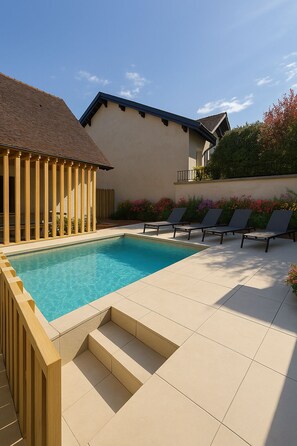 Piscine extérieure