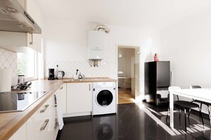 Appartement, 2 slaapkamers, balkon | Privékeuken