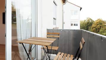 Apartment, 2 Bedrooms, Balcony | Balcony