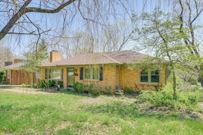 House (4 Bedrooms) | Interior - 4 Mi to Churchill Downs: Updated Retreat w/ Deck! (Louisville)