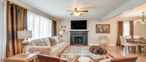 House (4 Bedrooms) | Front of property